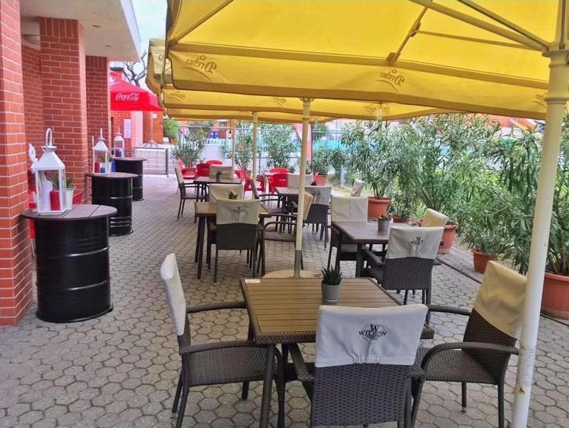 Cegléd Cvse Clubhaz Es Panzio Bed & Breakfast エクステリア 写真